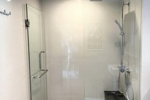 Studio dans le Condo à Watthana, Bangkok, Thaïlande  № 137529 - photo 8