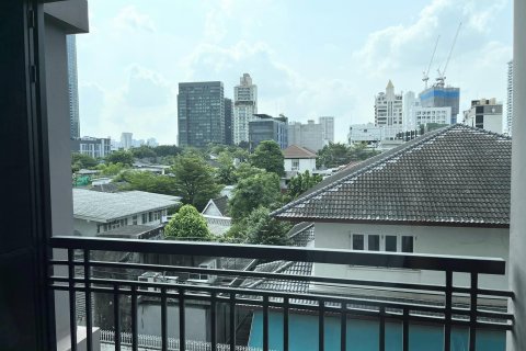 Studio dans le Condo à Watthana, Bangkok, Thaïlande  № 137529 - photo 9