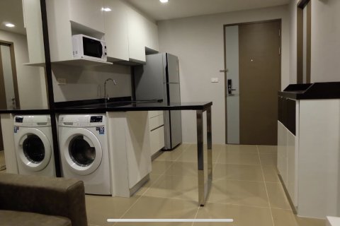 Condo à Watthana, Bangkok, Thaïlande, 1 chambre № 200537 - photo 4