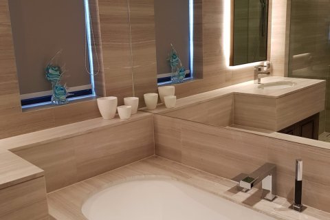 Condo à Watthana, Bangkok, Thaïlande, 2 chambres № 200539 - photo 5