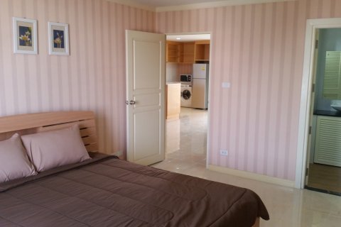 Condo à Watthana, Bangkok, Thaïlande, 2 chambres № 200536 - photo 4