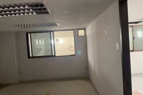 Коммерческая недвижимость в Бангбоне, Бангкок, Таиланд  № 135440 - фото 8