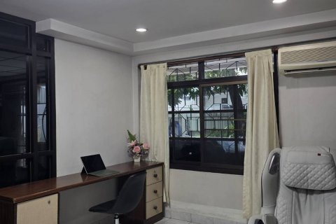 Дом в Суан Луанге, Бангкок, Таиланд с 3 спальнями  № 135441 - фото 5