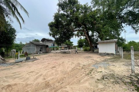 Terrain à Pattaya, Thaïlande 3200 m2 № 135443 - photo 11