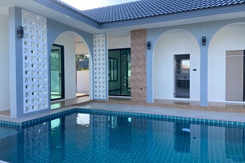 Вилла в Хуа Хине, Таиланд с 3 спальнями  № 158500 - фото 7