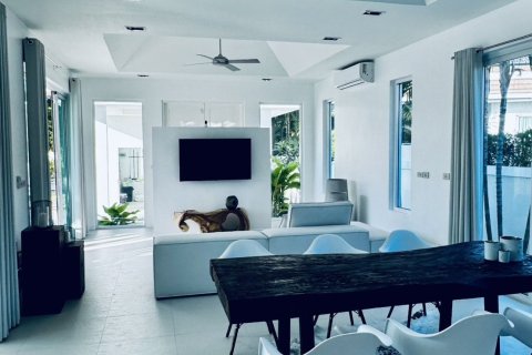 House in Hua Hin, Thailand 4 bedrooms № 158499 - photo 11