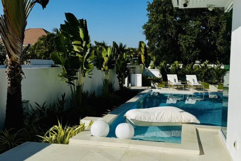 House in Hua Hin, Thailand 4 bedrooms № 158499 - photo 29