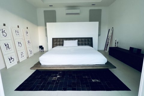 House in Hua Hin, Thailand 4 bedrooms № 158499 - photo 10