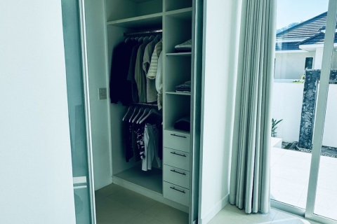 House in Hua Hin, Thailand 4 bedrooms № 158499 - photo 27