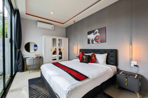 House in Pattaya, Thailand 7 bedrooms № 158503 - photo 5