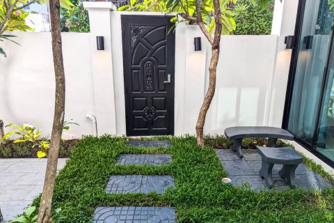 House in Pattaya, Thailand 7 bedrooms № 158503 - photo 30