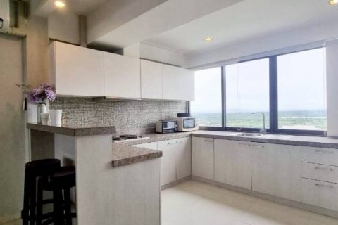 Кондоминиум с 3 спальнями в Саттахипе, Таиланд № 144659 - фото 9