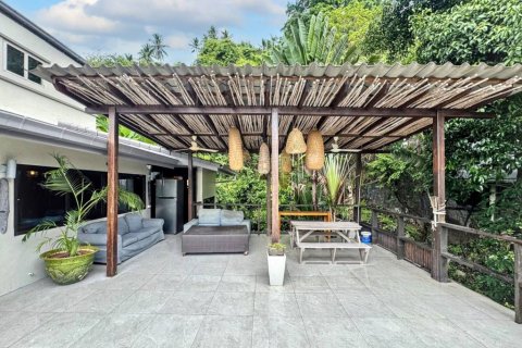 Villa in Ko Samui, Thailand 5 bedrooms № 144661 - photo 2