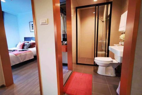 Condo à Bangkok, Thaïlande, 2 chambres  № 166594 - photo 7