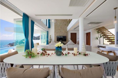 Villa in Ko Samui, Thailand 4 bedrooms № 166589 - photo 19
