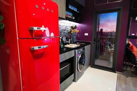 Condo in Bangkok, Thailand, 2 bedrooms  № 166593 - photo 7