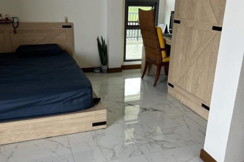 Maison à Surat Thani, Thaïlande 5 chambres № 171821 - photo 8