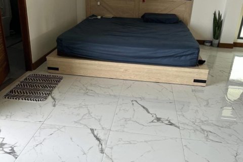 Maison à Surat Thani, Thaïlande 5 chambres № 171821 - photo 5