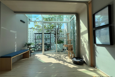 House in Bangkok, Thailand 4 bedrooms № 189185