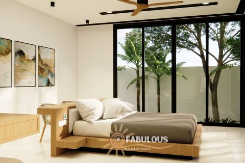 Villa in Rawai, Thailand 4 bedrooms № 179560 - photo 15