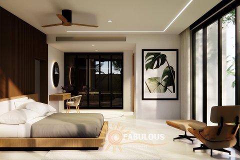 Villa in Rawai, Thailand 4 bedrooms № 179560 - photo 10