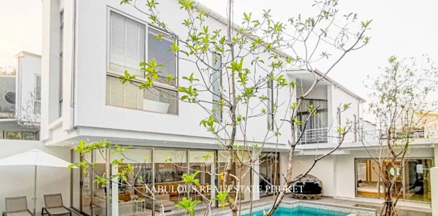 Villa in Bang Tao, Thailand 4 bedrooms № 179564