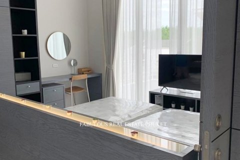 Villa in Bang Tao, Thailand 4 bedrooms № 179564 - photo 5