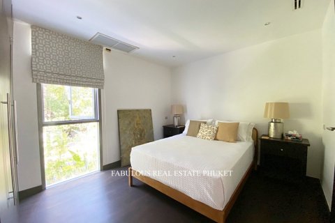 Villa in Bang Tao, Thailand 3 bedrooms № 179565 - photo 8