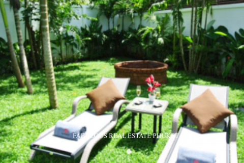 Villa in Bang Tao, Thailand 3 bedrooms № 179561 - photo 17