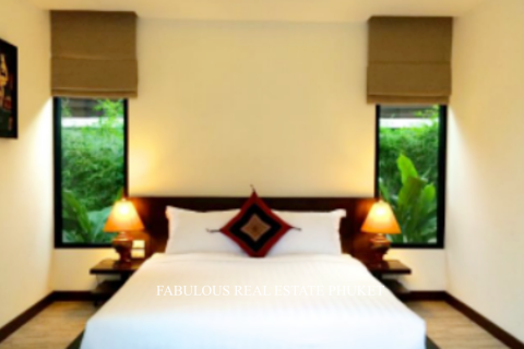 Villa in Bang Tao, Thailand 3 bedrooms № 179561 - photo 3