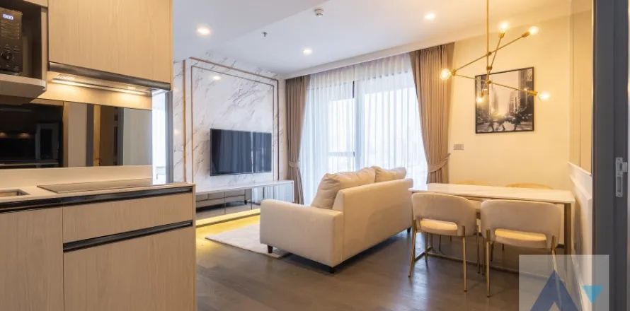 Condo à Khlong Toei, Bangkok, Thaïlande, 2 chambres № 215327