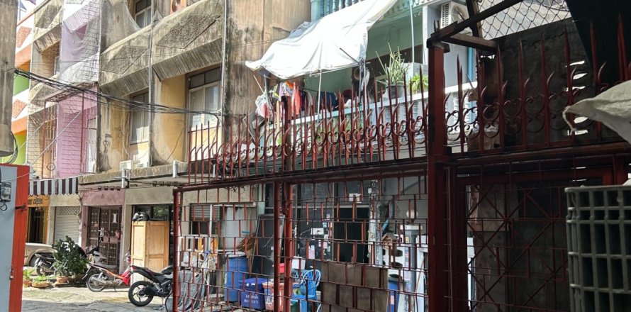 Warehouse in Nonthaburi, Thailand № 169043