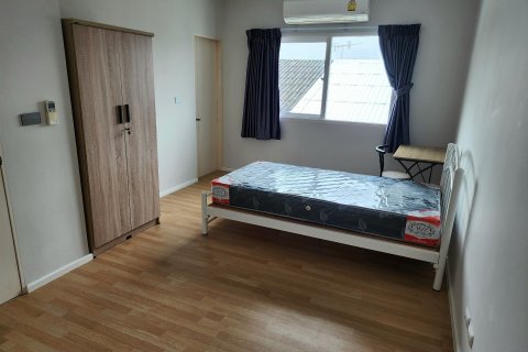 Townhouse in Prawet, Bangkok, Thailand 3 bedrooms № 167838 - photo 16