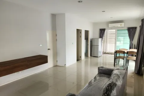 Townhouse in Prawet, Bangkok, Thailand 3 bedrooms № 167838 - photo 3