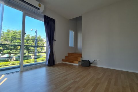 Townhouse in Prawet, Bangkok, Thailand 3 bedrooms № 167838 - photo 21