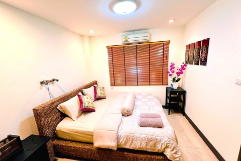 Кондоминиум с 3 спальнями в Паттайе, Таиланд № 167833 - фото 12