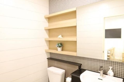 Таунхаус в Пхракханонге, Бангкок, Таиланд с 3 спальнями  № 163570 - фото 14