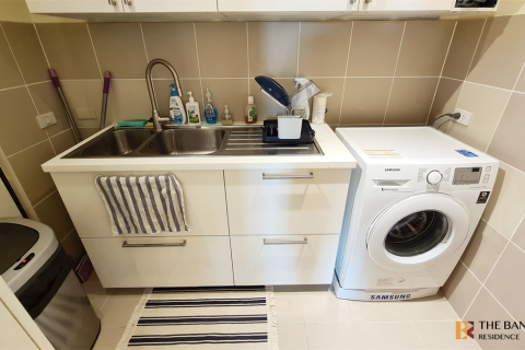 Condo in Bangkok, Thailand, 2 bedrooms № 184388 - photo 3