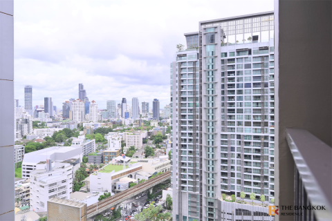 Condo in Bangkok, Thailand, 1 bedroom  № 184391 - photo 3