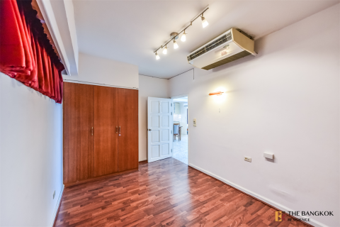 Condo in Bangkok, Thailand, 3 bedrooms № 184389