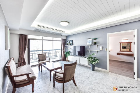 Condo in Bangkok, Thailand, 3 bedrooms № 184389