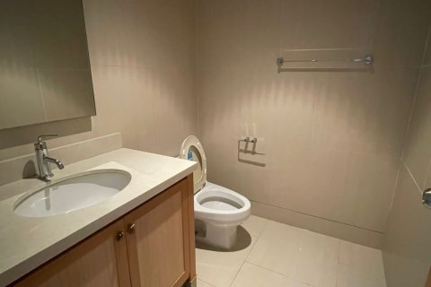 Studio in the Condo in Khlong Toei, Bangkok, Thailand № 152062 - photo 9