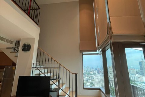 Studio in the Condo in Khlong Toei, Bangkok, Thailand № 152062 - photo 6