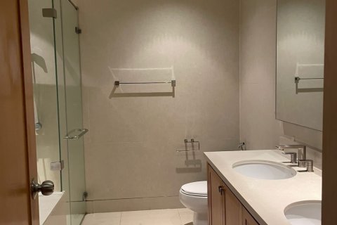 Studio in the Condo in Khlong Toei, Bangkok, Thailand № 152062 - photo 11