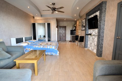 Studio dans le Condo à Bang Lamung, Thaïlande  № 205185 - photo 6