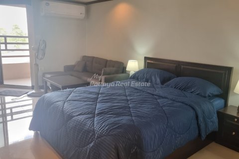 Studio in the Condo in Bang Lamung, Thailand № 205186 - photo 3
