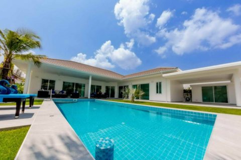 Villa à Hua Hin, Thaïlande 2 chambres № 134501 - photo 3