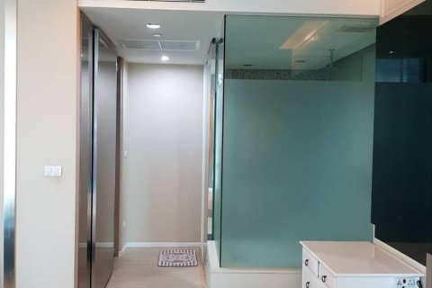 Кондоминиум с 1 спальней в Бангкоке, Таиланд № 172757 - фото 6