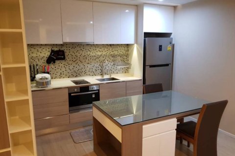 Кондоминиум с 1 спальней в Бангкоке, Таиланд № 172757 - фото 4