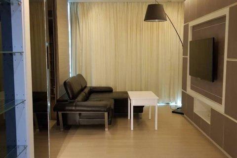 Кондоминиум с 1 спальней в Бангкоке, Таиланд № 172757 - фото 2